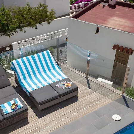 Apartment Casa Meme - 2 Bedroom - Private Pool - - Sleeps 4